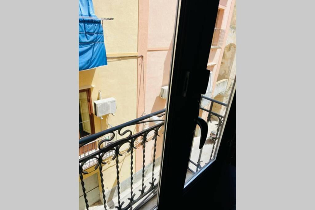 Trapani Centro Storico Apartment, Great Central Location! All New Furniture And Appliances! Exteriér fotografie